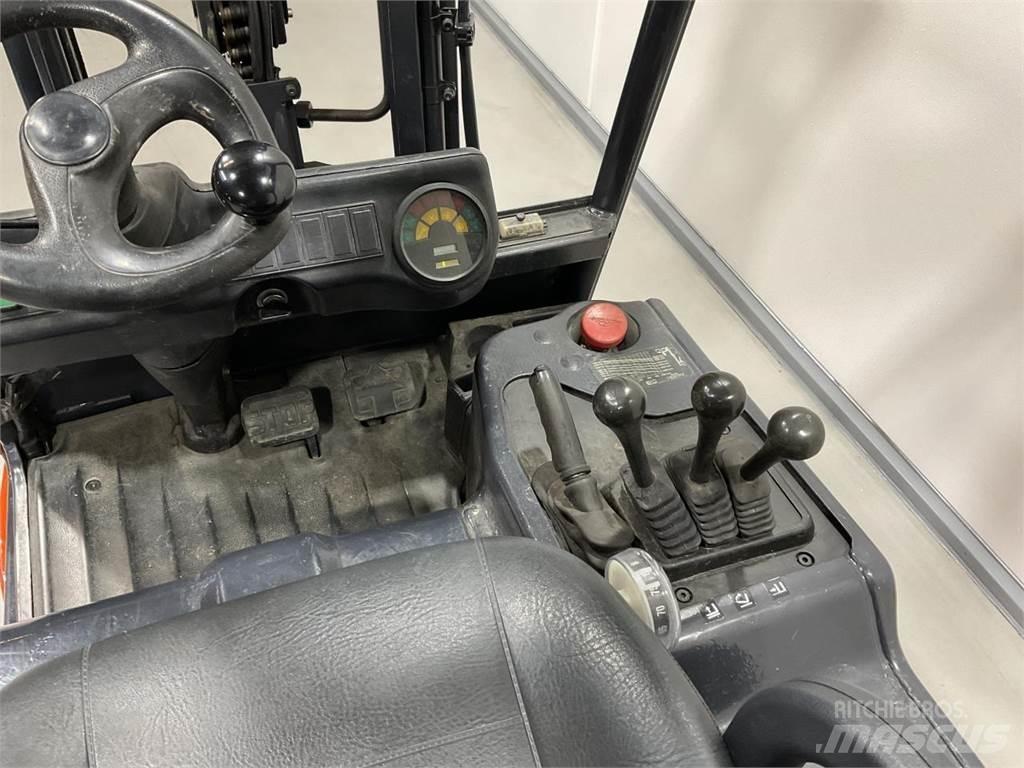 Linde E16C Elektriniai šakiniai krautuvai