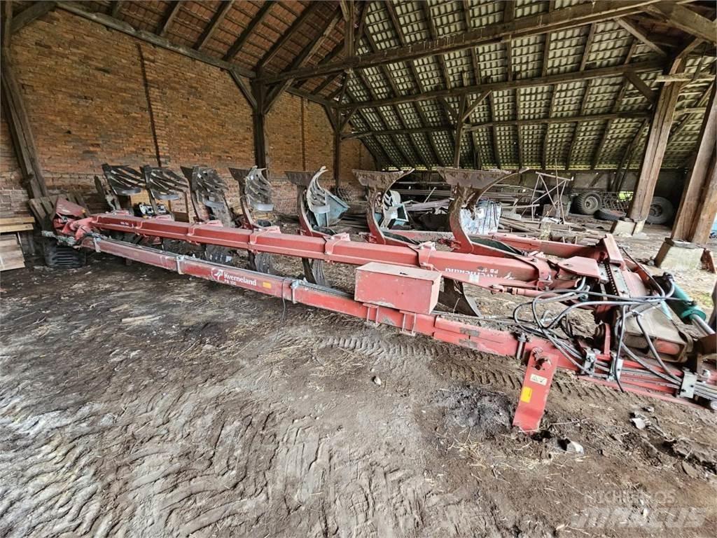 Kverneland PB 100 Apverčiamieji plūgai