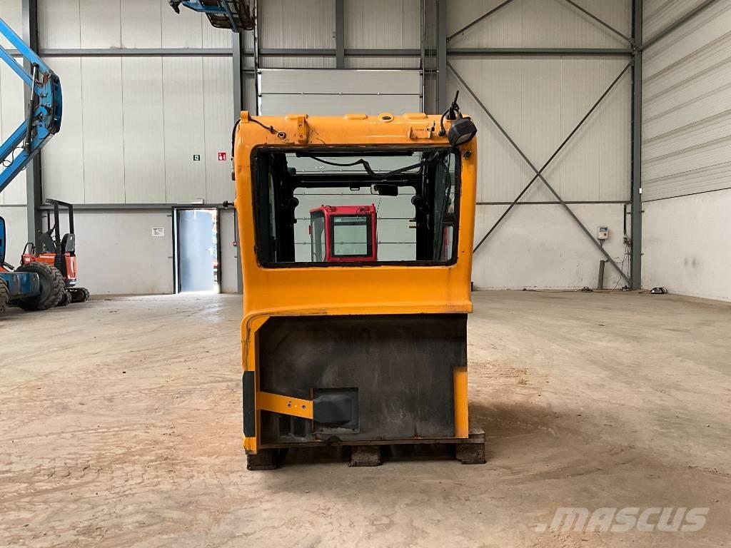 Hyundai Robex 55-9 A Kabinos ir interjeras