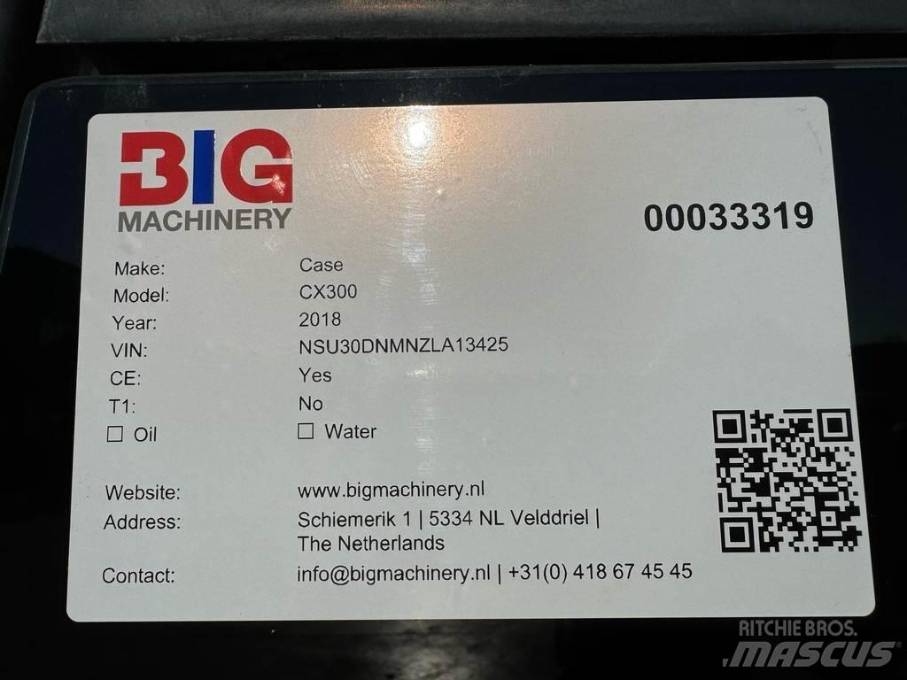 CASE CX300D Vikšriniai ekskavatoriai