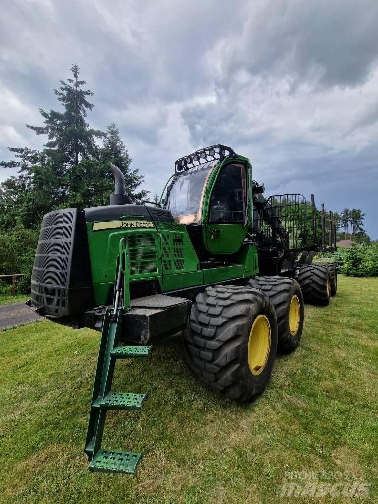 John Deere 1110G Naudoti miškovežiai (Forvarderiai)