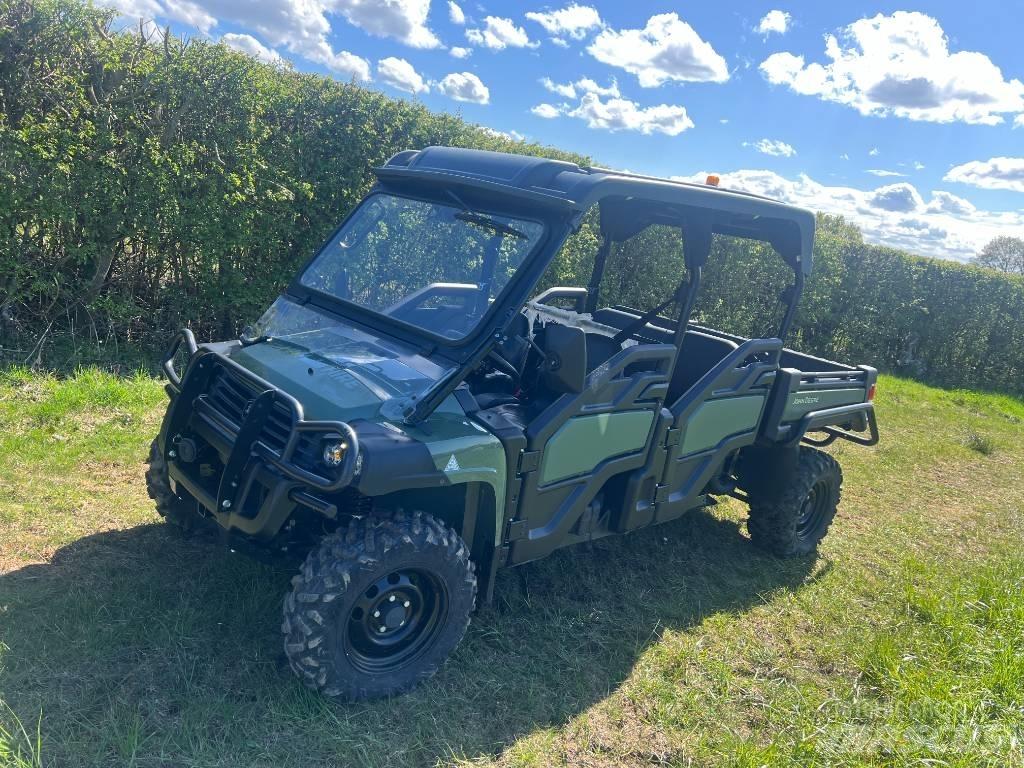 John Deere 855 Specializuotos paskirties technika