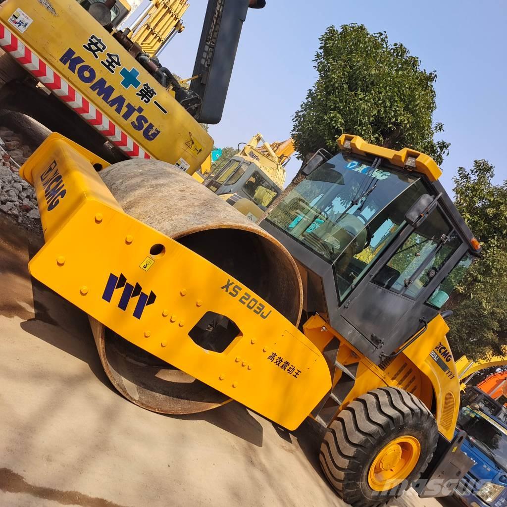 XCMG XS 202 J Vieno būgno volai