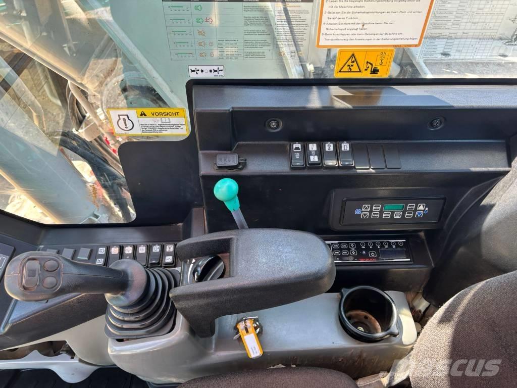 Takeuchi TB 2150 R Vikšriniai ekskavatoriai