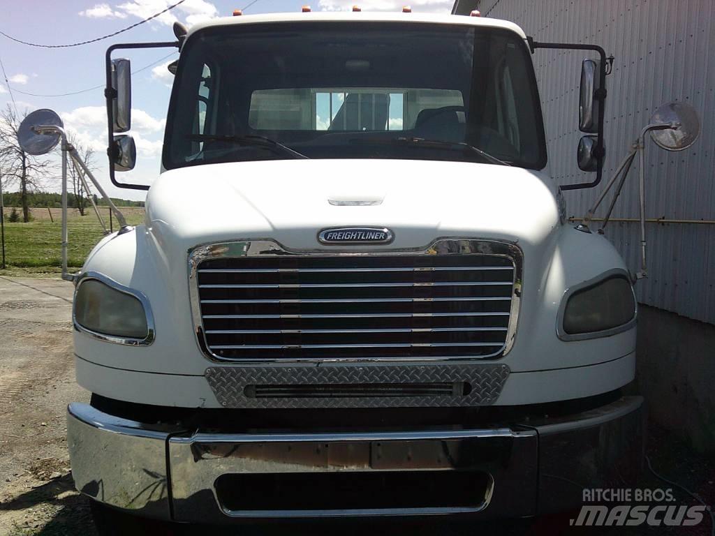 Freightliner M2 Važiuoklė su kabina