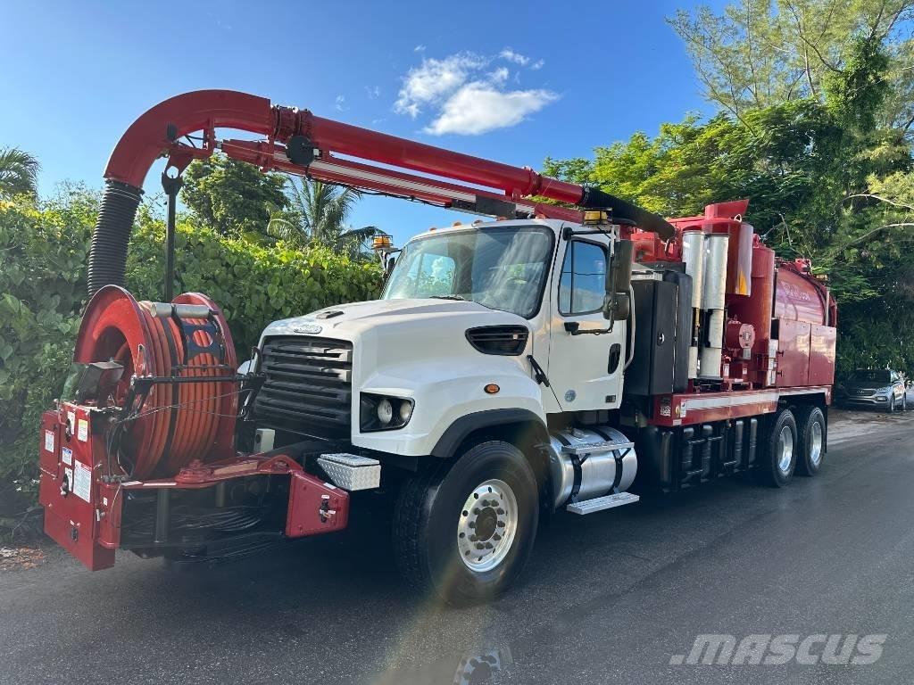 Freightliner 114 SD Kombinuotos paskirties / vakuuminiai sunkvežimiai