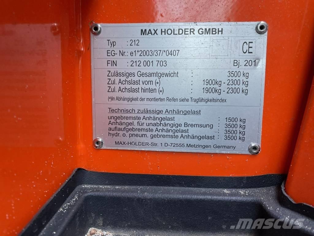Holder B250 Naudoti kompaktiški traktoriai