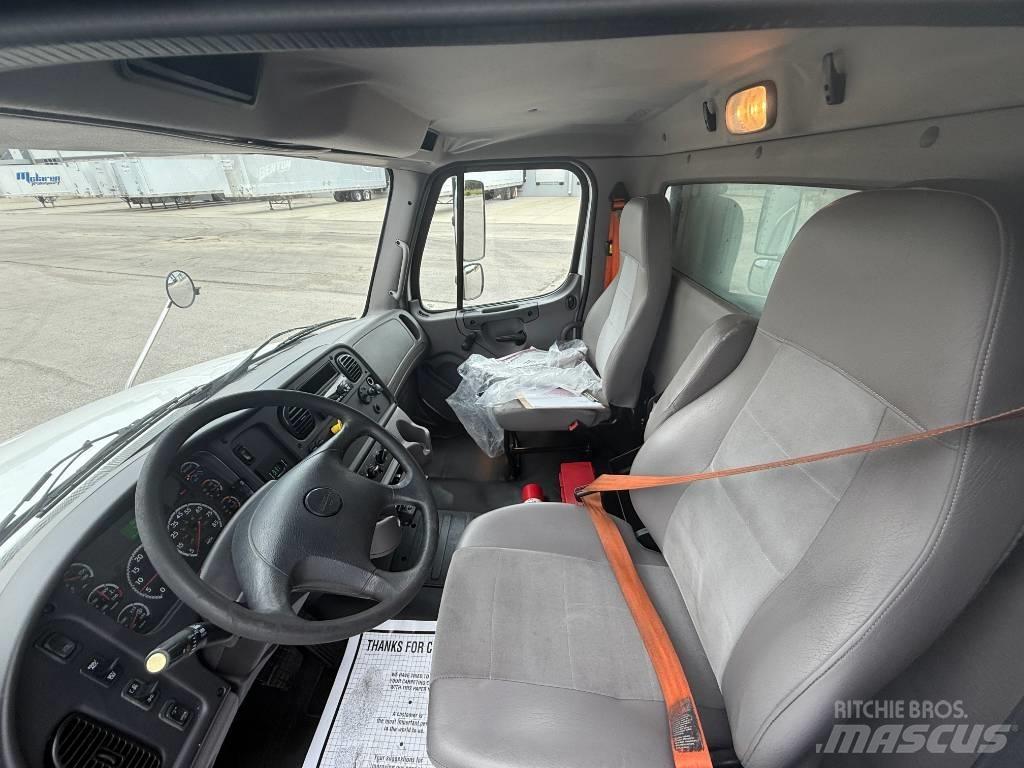 Freightliner M 106 Vilkikai šaldytuvai