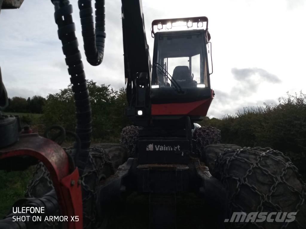 Komatsu 911 Miško technika (Harvesteriai)