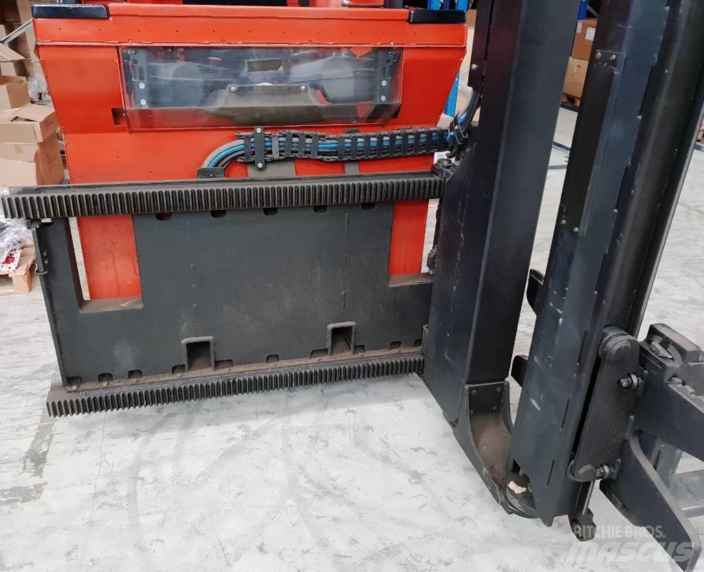 BT CTX 1300 Siaurų praėjimų krautuvai