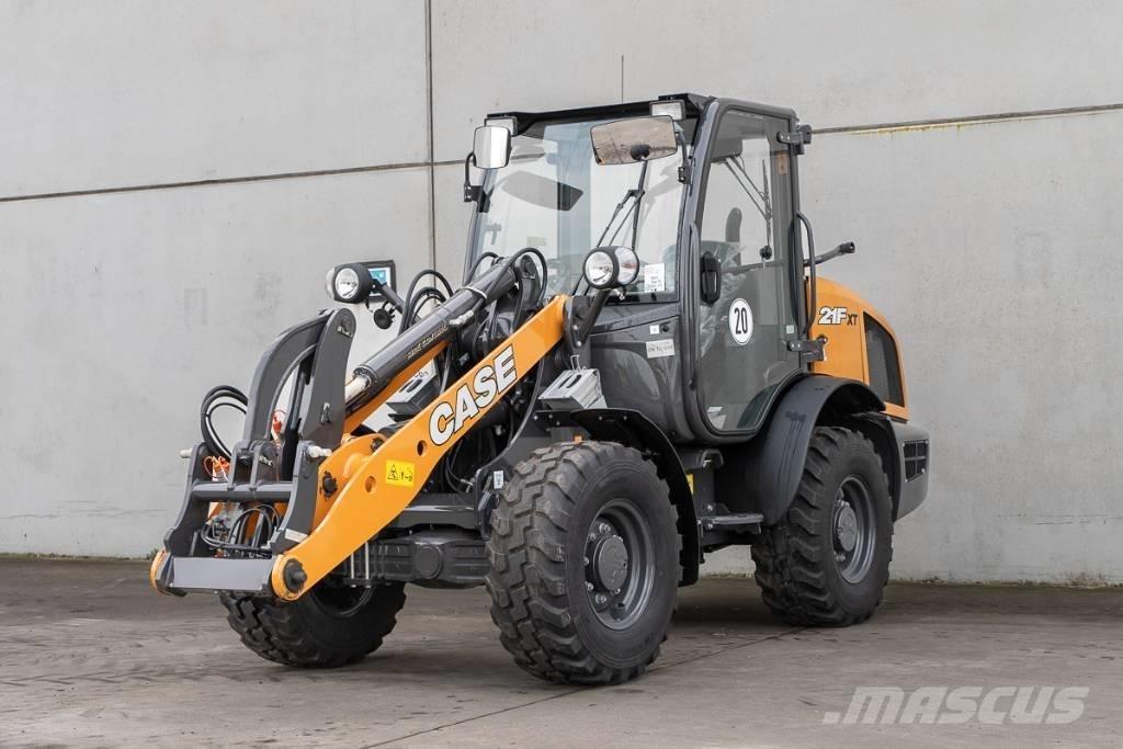CASE 21 F XT Naudoti ratiniai krautuvai