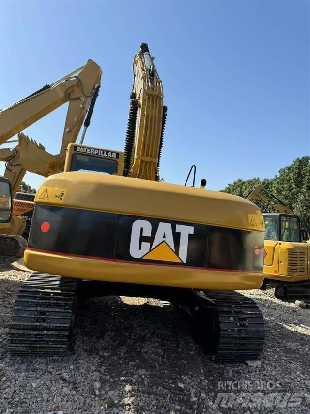 CAT 320 C Vikšriniai ekskavatoriai