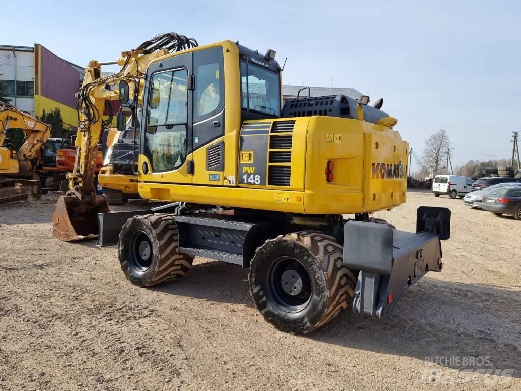 Komatsu PW 148-8 Ratiniai ekskavatoriai