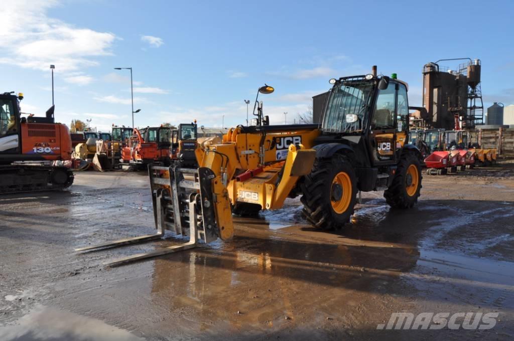 JCB 540-140 Teleskopiniai krautuvai