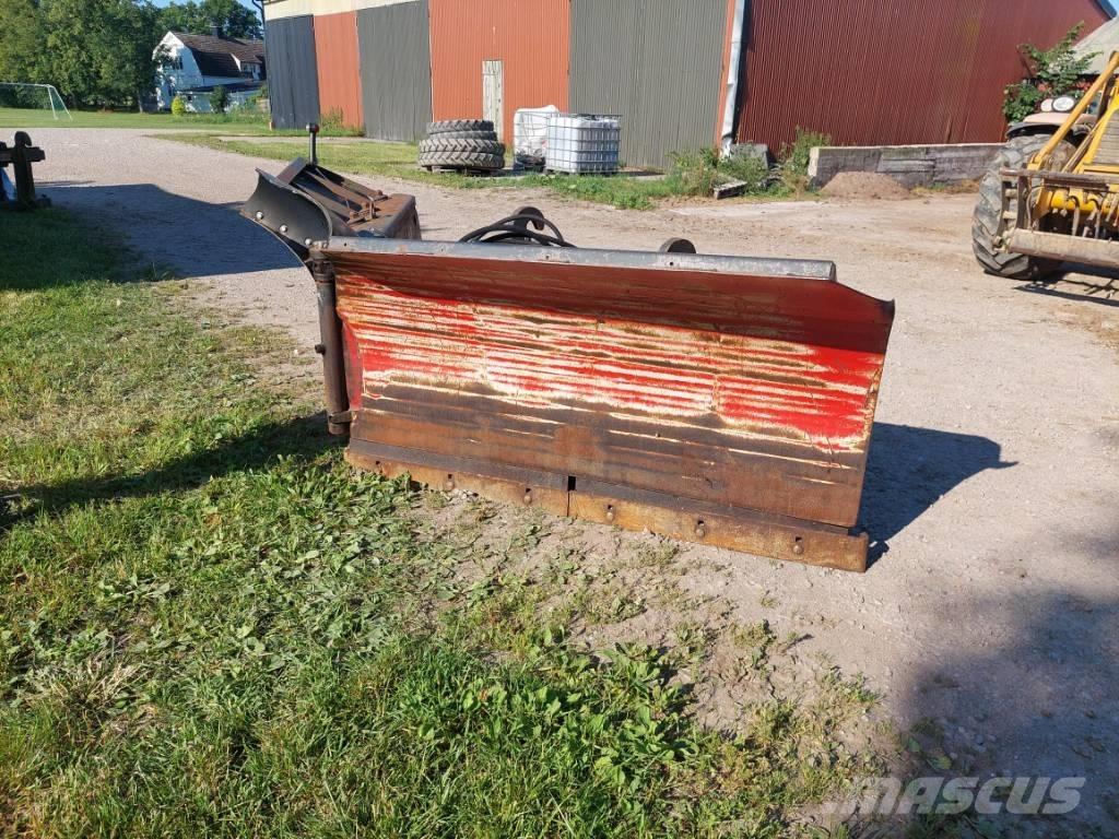 Vreten Vikplog Sniego peiliai ir valytuvai