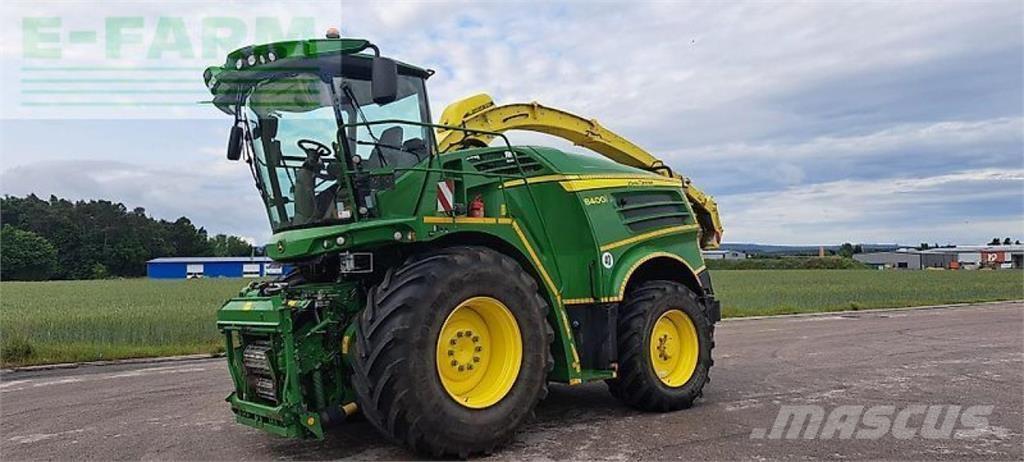 John Deere 8400 Pašarų ruošimo technika