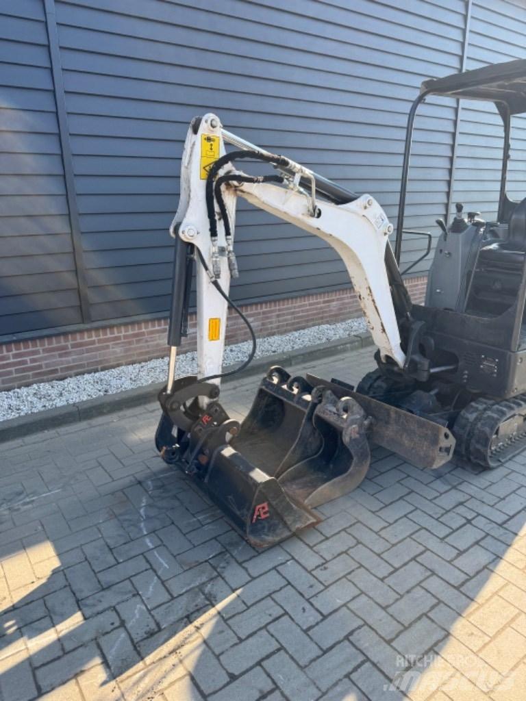Bobcat E 17 Mini ekskavatoriai < 7 t