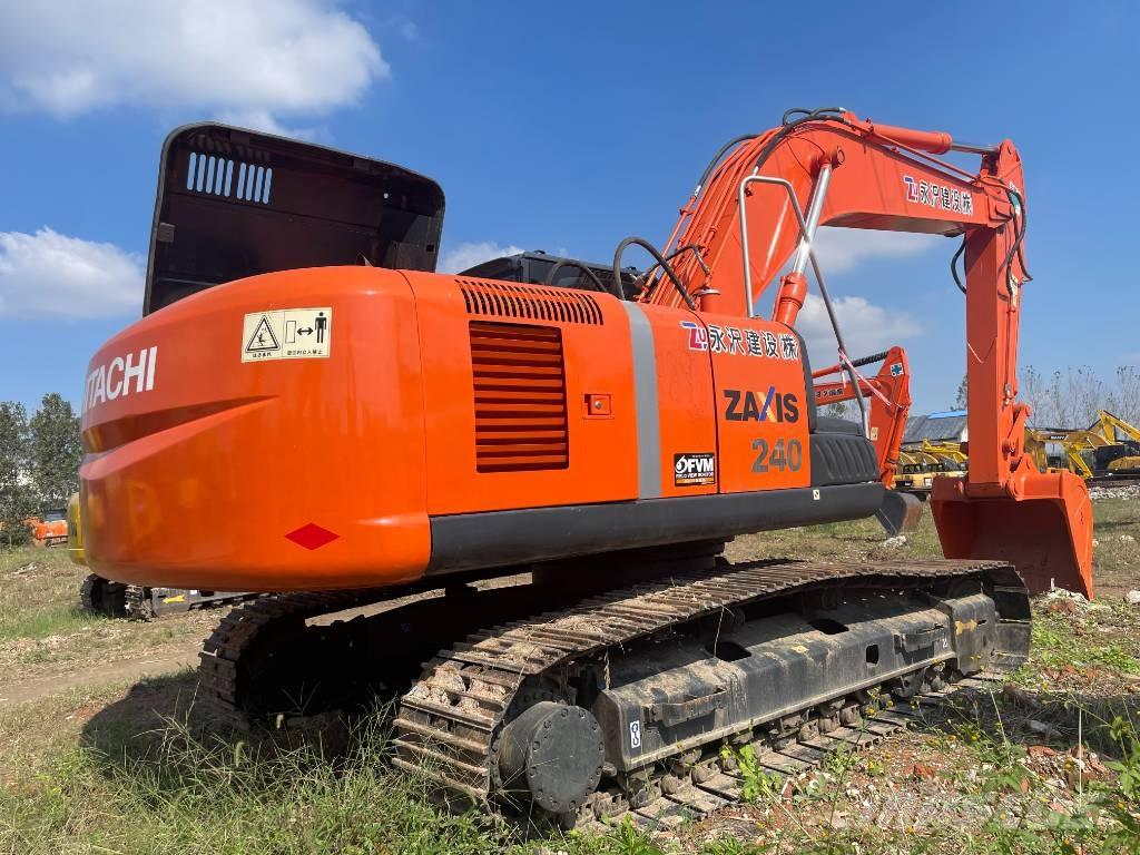 Hitachi ZX 240 Vikšriniai ekskavatoriai
