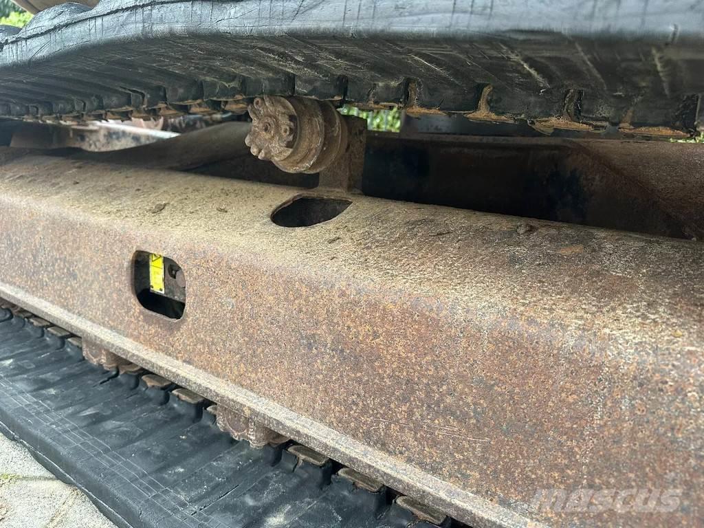 CAT 308D CR Vidutinės galios ekskavatoriai 7-12 t