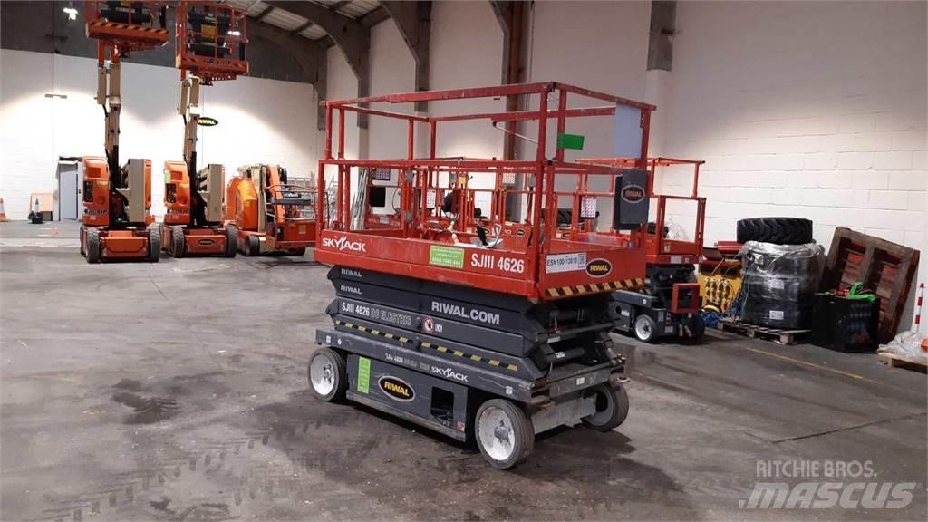SkyJack SJIII4626 Žirkliniai keltuvai