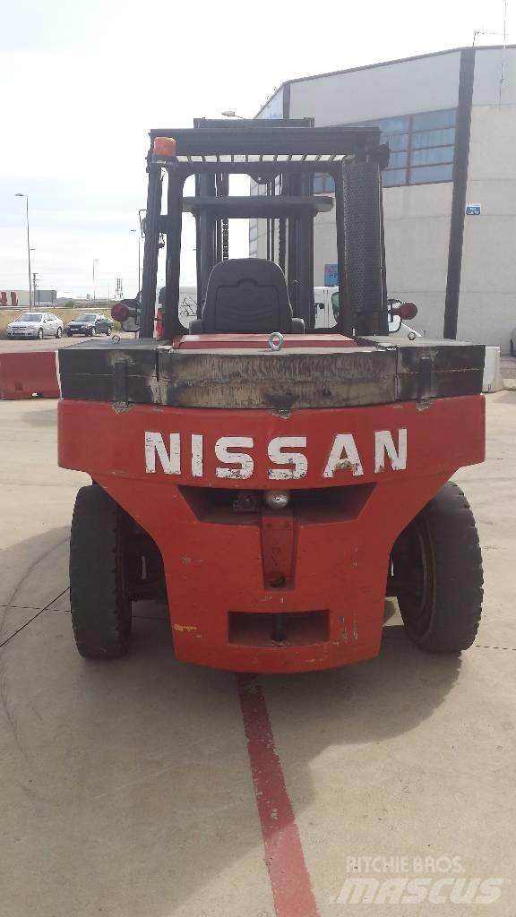 Nissan WF05H70U Dyzeliniai krautuvai