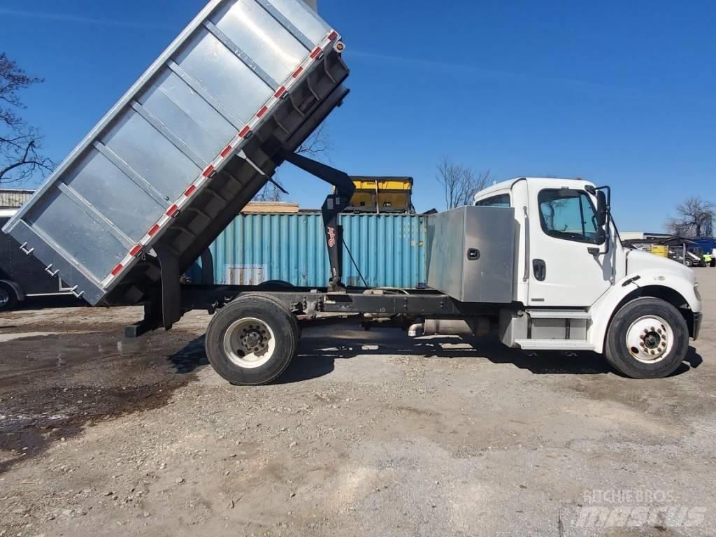 Freightliner M2 Savivarčių priekabų vilkikai