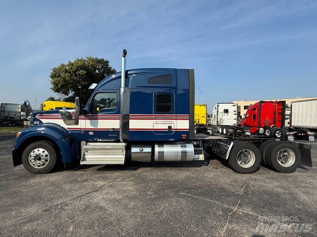 Kenworth W 990 Naudoti vilkikai