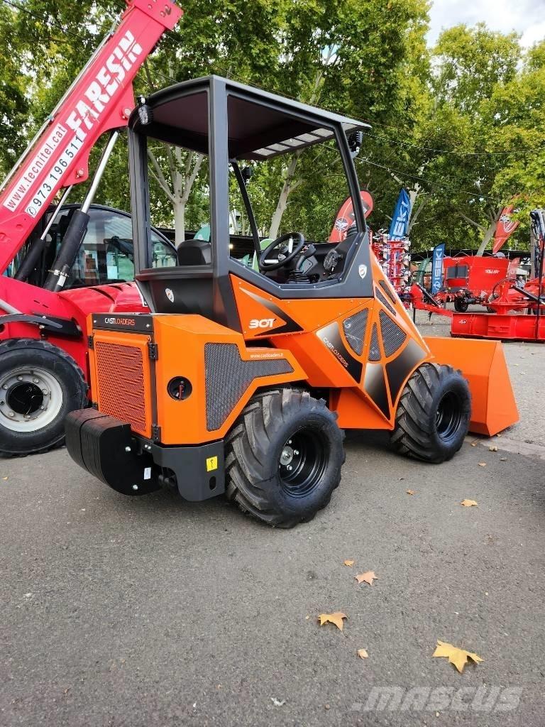 Castloaders 30T Naudoti kompaktiški traktoriai
