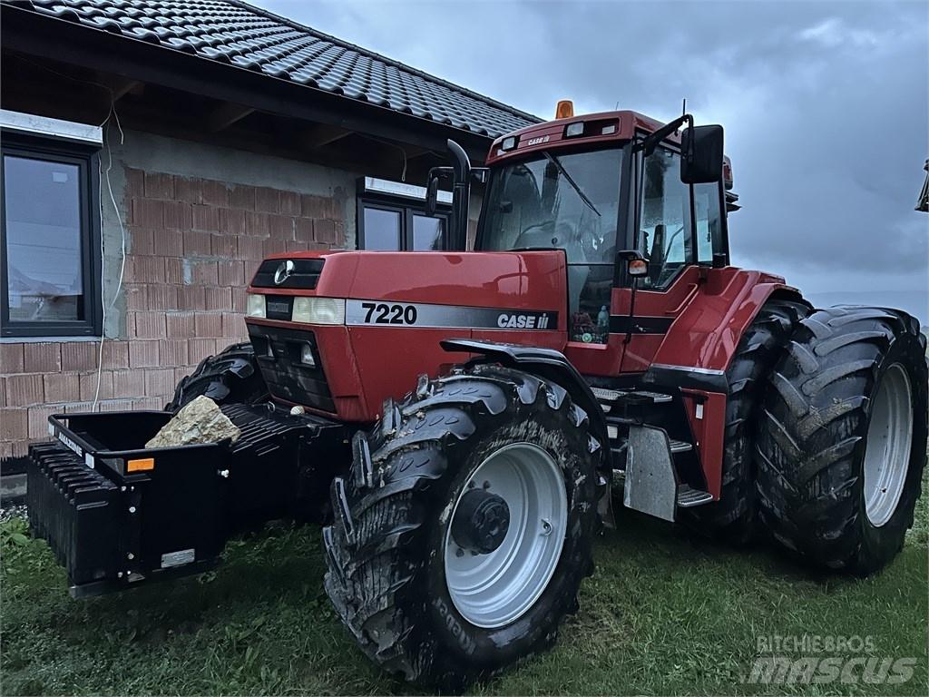 Case IH 7220 Magnum Traktoriai