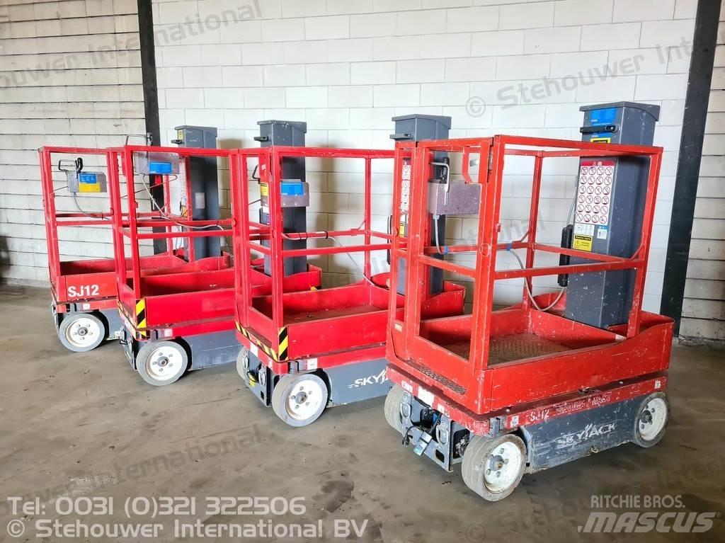 SkyJack SJ12 Kiti keltuvai ir platformos