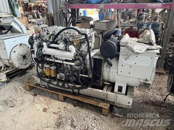 CAT 3056T Kiti generatoriai
