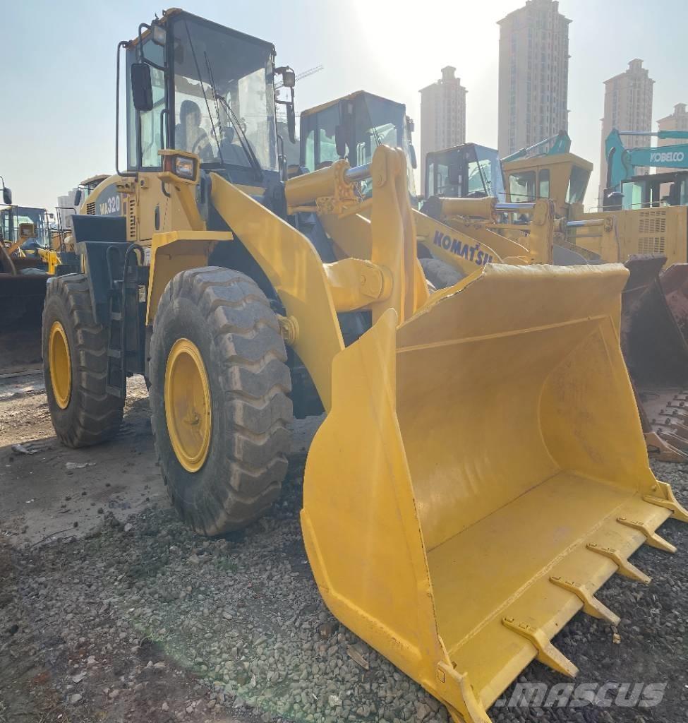 Komatsu WA 320-5 Naudoti ratiniai krautuvai
