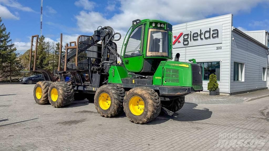 John Deere 1010 E Naudoti miškovežiai (Forvarderiai)