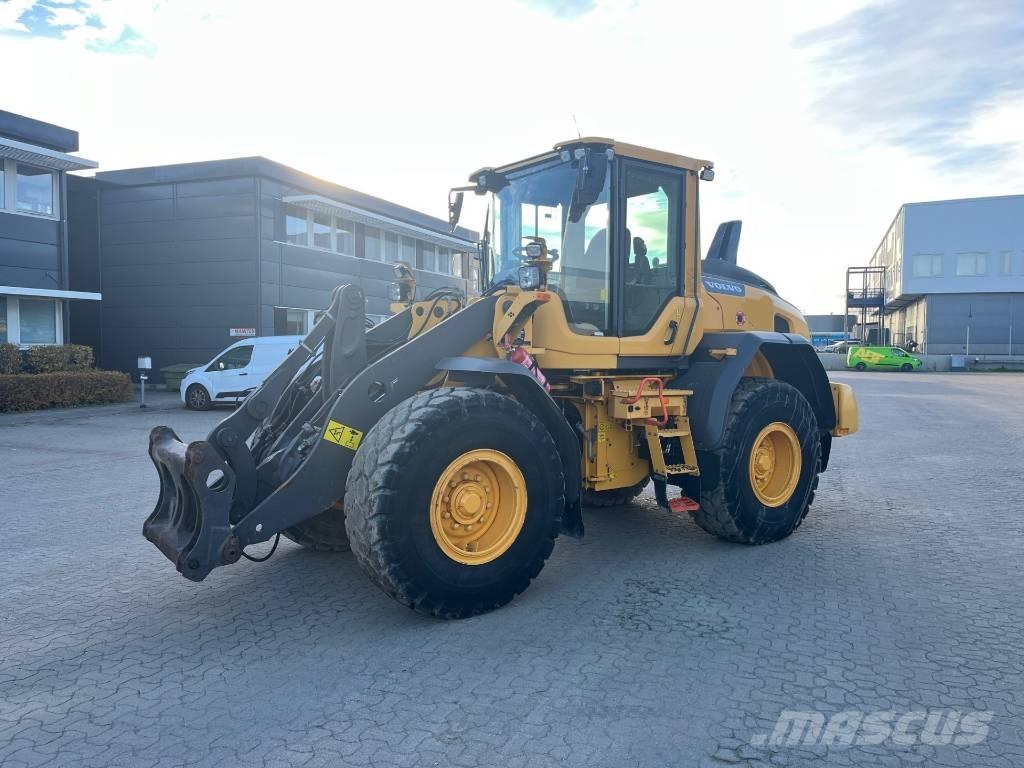 Volvo L 60 H Naudoti ratiniai krautuvai