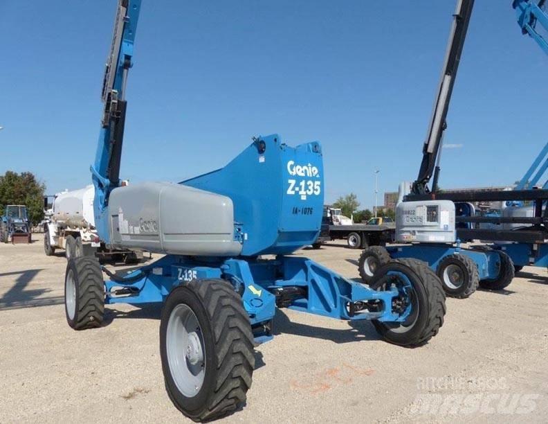Genie Z135 Alkūniniai keltuvai