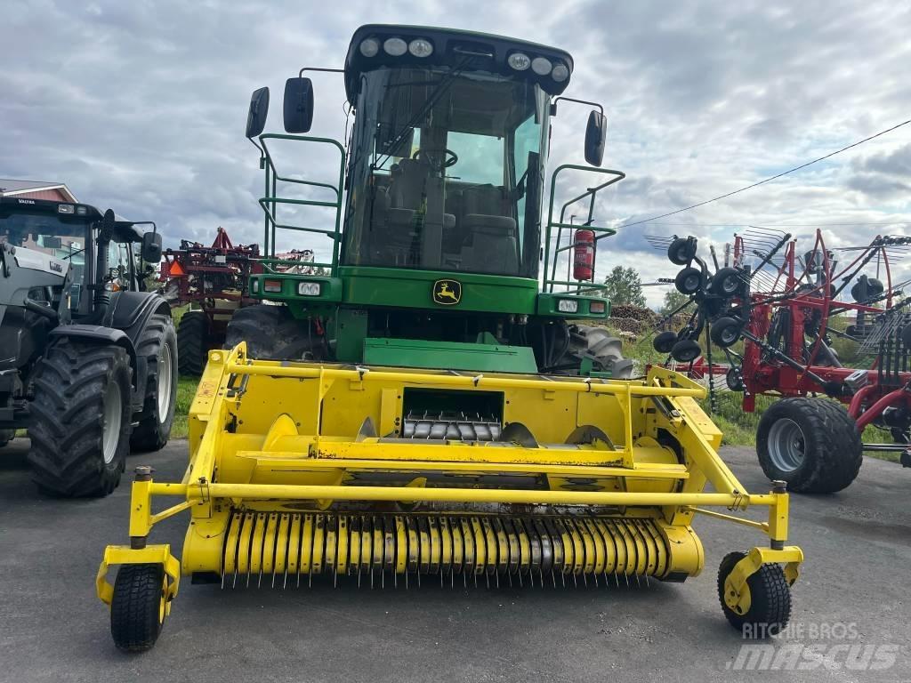John Deere 7250 Pašarų ruošimo technika