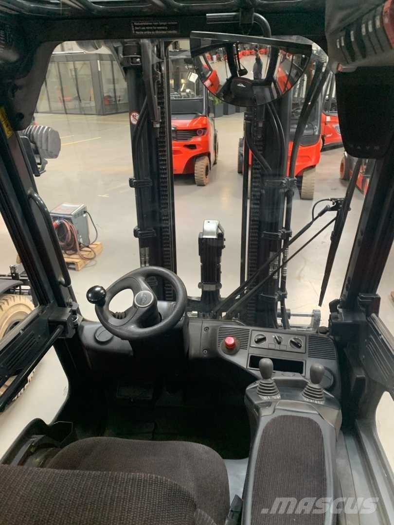 Linde E35L Elektriniai šakiniai krautuvai