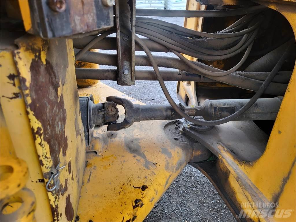 JCB 436 Z Statyba - Kita