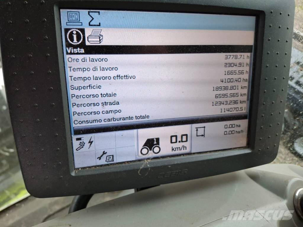 CLAAS Lexion 740 Derliaus nuėmimo kombainai