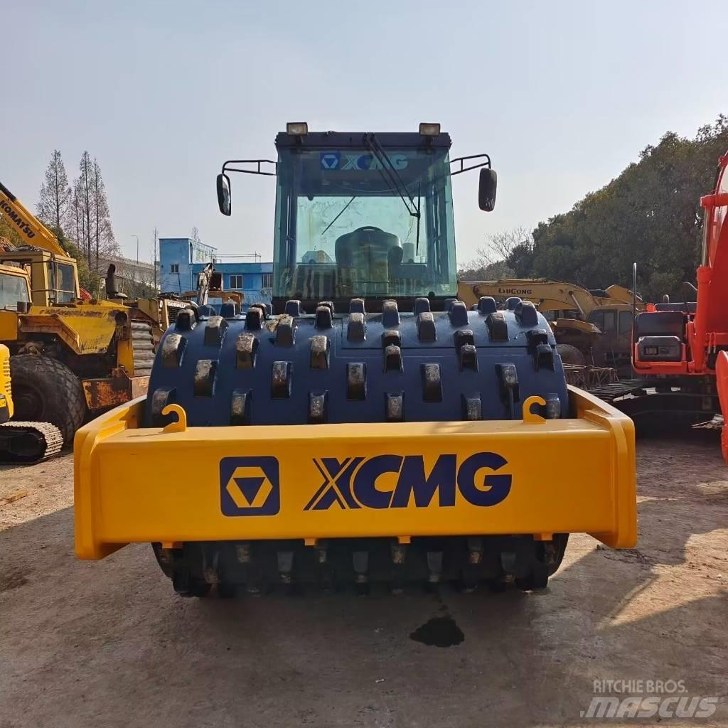 XCMG XS 223 J Vieno būgno volai