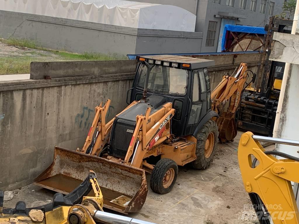 CASE 580 M Ekskavatoriniai krautuvai