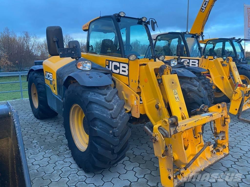 JCB 541-70 Agri Plus Teleskopiniai krautuvai