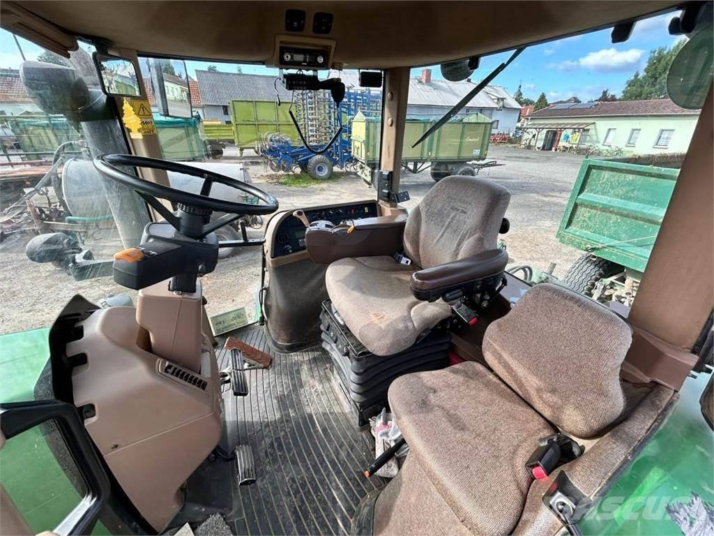 John Deere 7820 Traktoriai