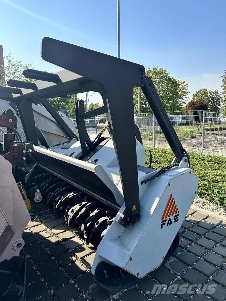 FAE UMM/S/HP 225 Miško technika - Kita