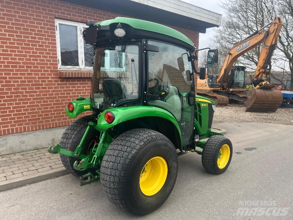 John Deere 3046 R Naudoti kompaktiški traktoriai