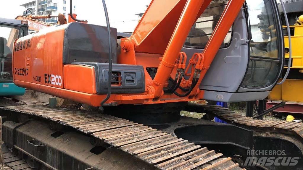 Hitachi ZX 200-5 Vikšriniai ekskavatoriai