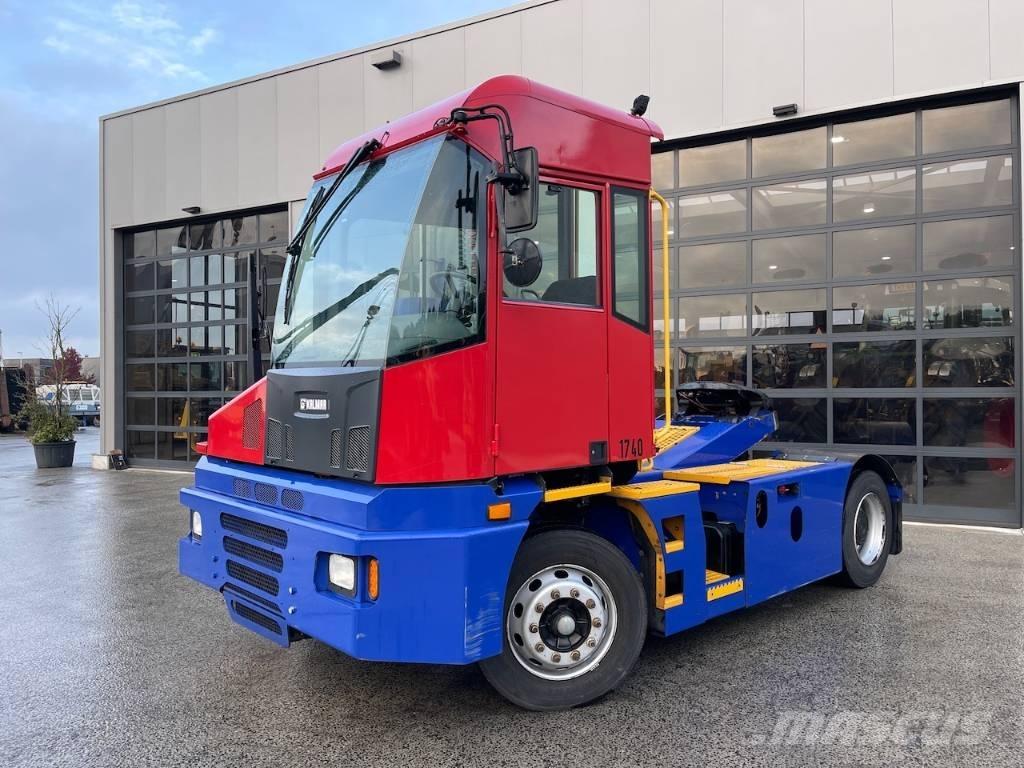 Kalmar T 2 Naudoti terminalų vilkikai