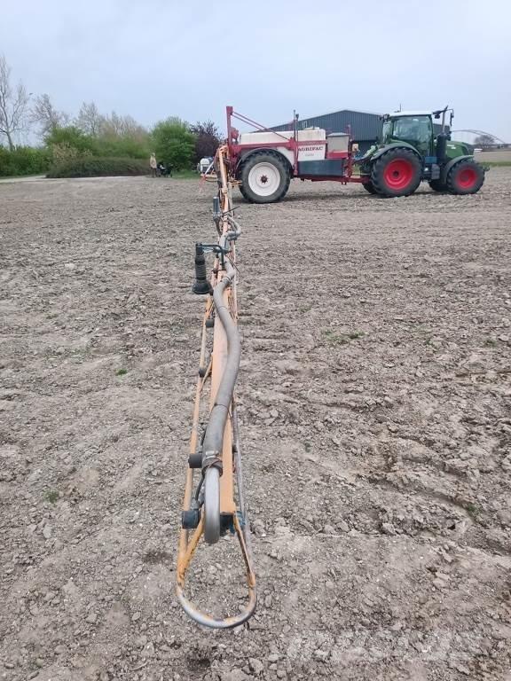 Agrifac GS3239 Prikabinami purkštuvai