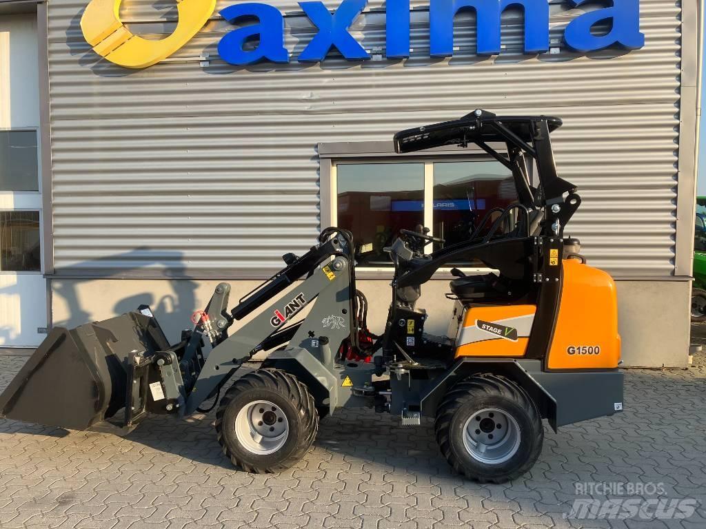 GiANT G1500 Daugiafunkciniai pakrovėjai