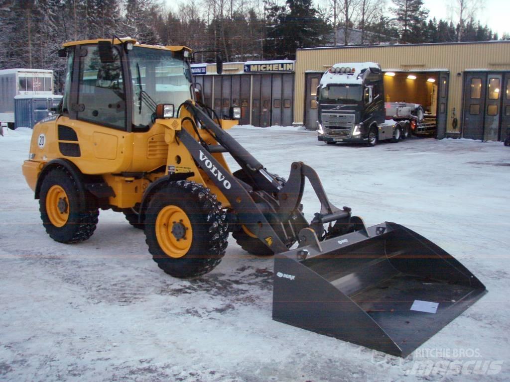 Volvo L 20 F med A/C Naudoti ratiniai krautuvai